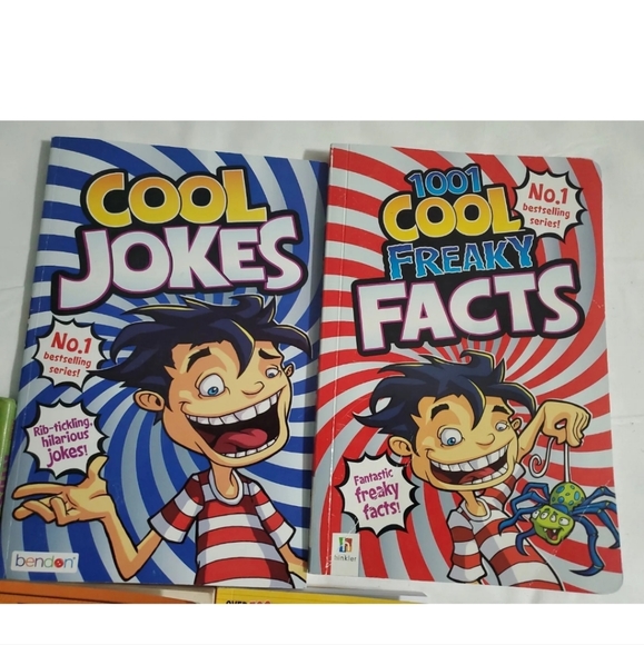 :* Mix lot of 8 kids children joke , knock knock jokes and riddles books . Funny - Picture 2 of 12